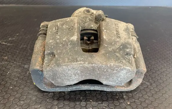 Mercedes-Benz C W204 Front brake caliper 288X25