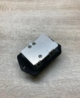 Mazda 323 F Heater blower motor/fan resistor 