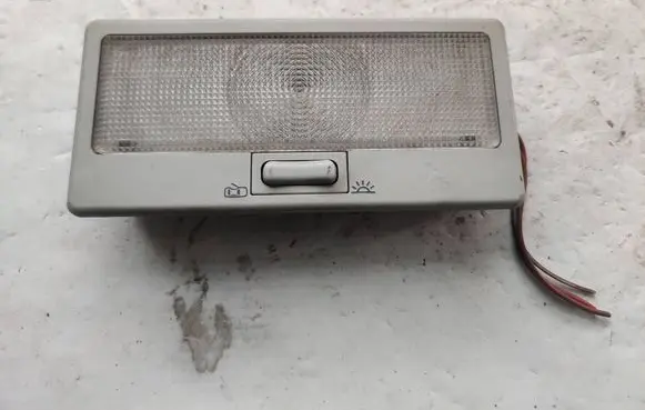Volkswagen Transporter - Caravelle T4 Front seat light 2357947111