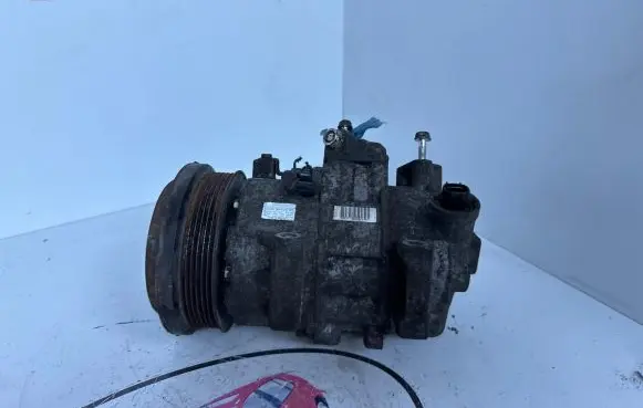 Toyota Auris 150 Air conditioning (A/C) compressor (pump) 6SEU14C