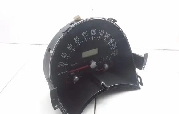 Volkswagen New Beetle Speedometer (instrument cluster) 1C0919861C 47032