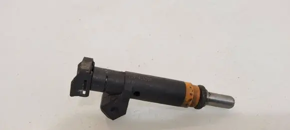 BMW 7 E65 E66 Fuel injector 7506924 2092A04201