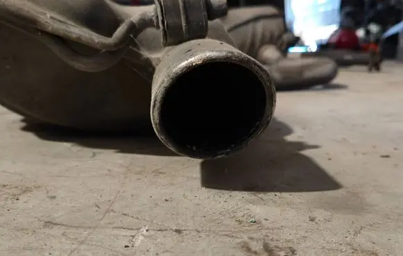 Chrysler 300 - 300C Muffler/silencer 04581855AB 220508600