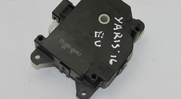 Toyota Yaris Air flap motor/actuator CZ1138002810PLS