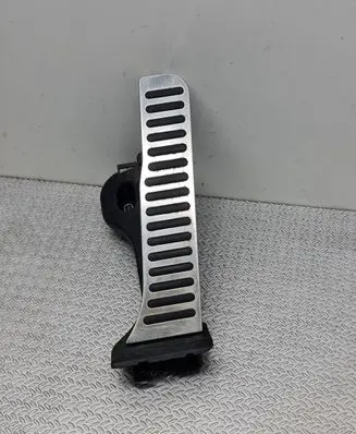 Volkswagen Golf VI Accelerator throttle pedal 1K1721503N 6PV00860010