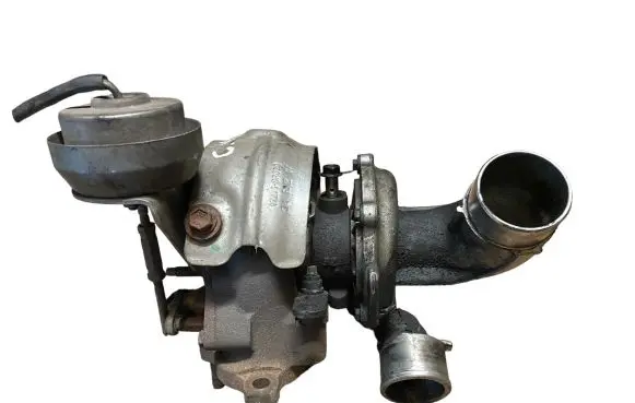 Toyota Corolla Verso AR10 Turbo 172010R011 070917 0225
