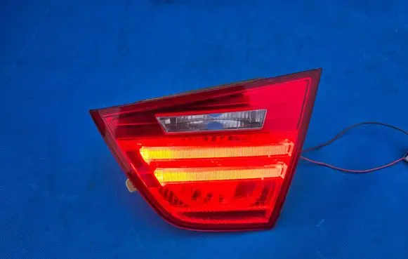 BMW 3 E90 E91 Tailgate rear/tail lights 7289434