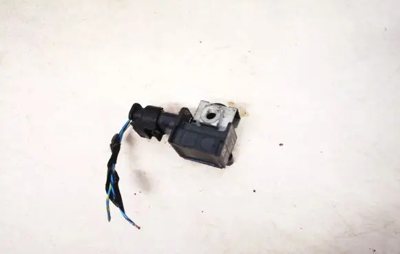 BMW 5 GT F07 Airbag deployment crash/impact sensor 6577922417704 65.779224177-04