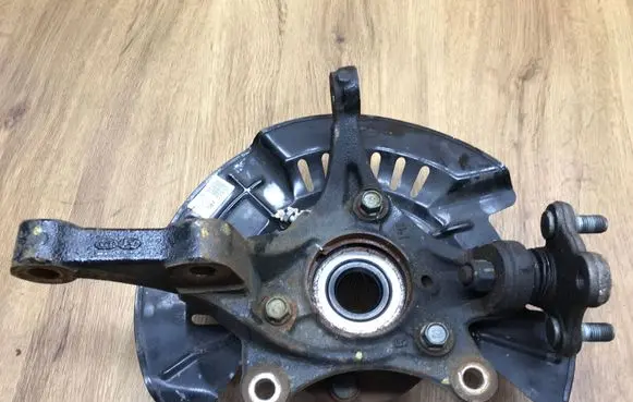 Hyundai Kona I Front wheel hub 51701J9300 K0FC0 2102030121