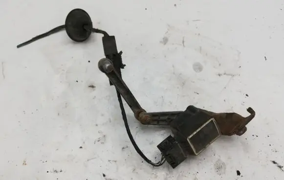 BMW X3 E83 Headlight/headlamp level sensor 1093698