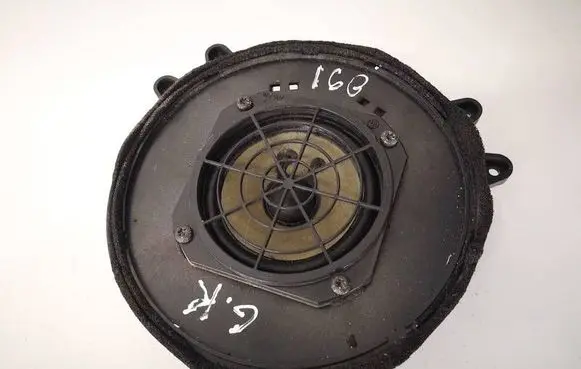 Audi A3 S3 8L Front door speaker 226161