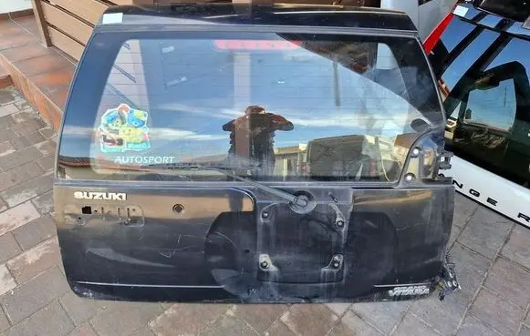 Suzuki Grand Vitara I Tailgate/trunk/boot lid