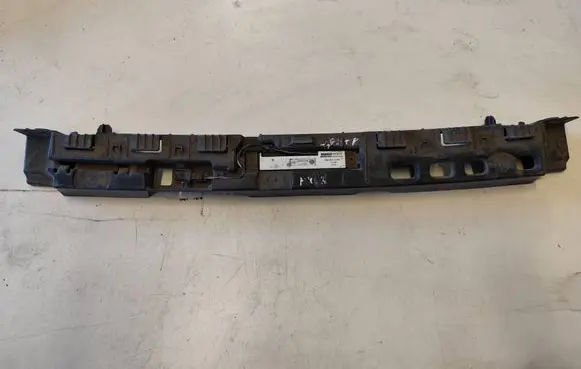 Renault Captur Rear bumper mounting bracket 850427020R