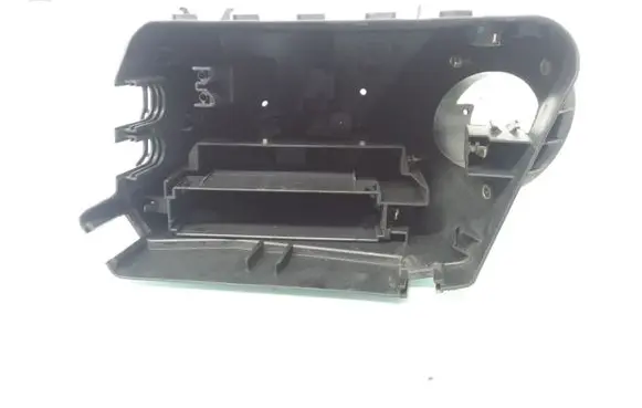 Mercedes-Benz E W211 Fuse box set 2115400424 08511006