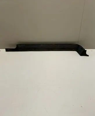 Mercedes-Benz Vito Viano W638 Front sill trim cover A6386840621 M7535