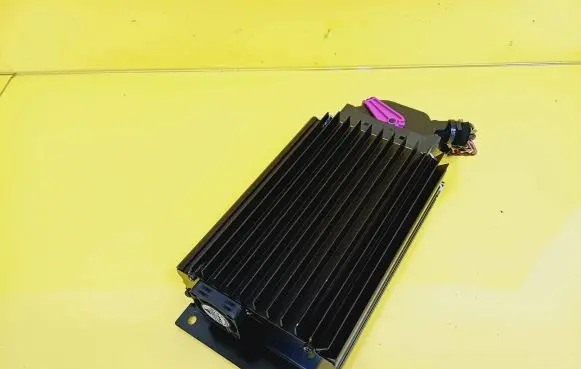 Audi A8 S8 D3 4E Sound amplifier 4E0035223A 4E0910223A
