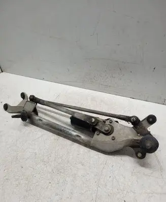 Nissan Primera Front wiper linkage and motor 28810AU310