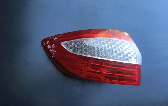 Ford Mondeo MK IV Rear/tail lights 7S7113405B