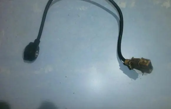 Alfa Romeo 166 Detonation knock sensor 0261231095