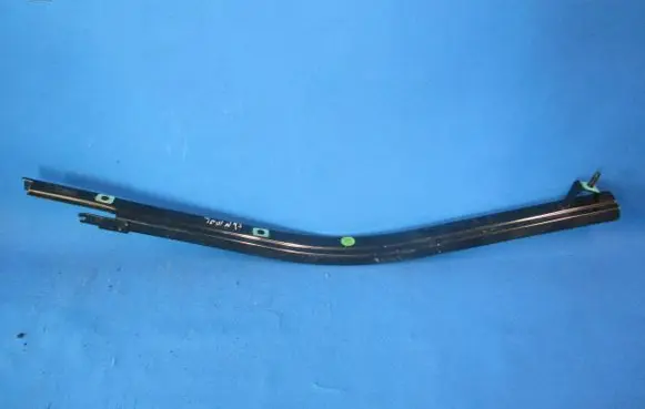 Renault Kangoo III Sliding door middle roller runner 745900296R