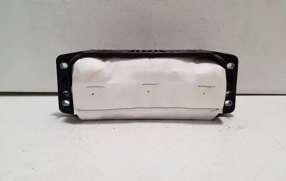Audi A5 Passenger airbag 8W0880204D