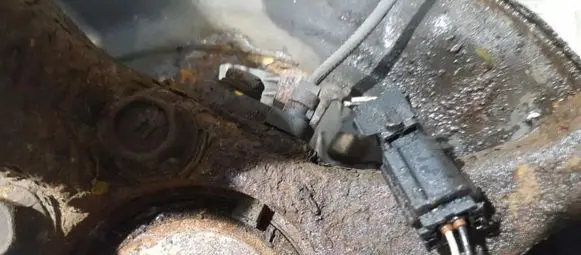 Toyota RAV 4 (XA30) ABS brake wheel speed sensor