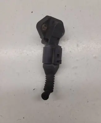 Volkswagen PASSAT B5 Air pressure sensor 0281002177