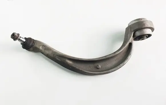 Front lower control arm/wishbone