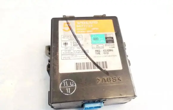 Volvo S70 V70 V70 XC Immobilizer control unit/module 9472725 151300-8051