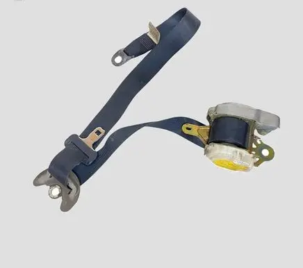 Toyota Corolla Verso E121 Front seatbelt L153004