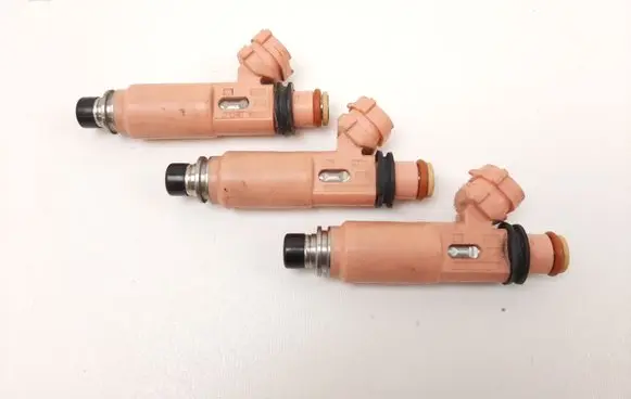 Lexus RX 330 - 350 - 400H Fuel injector 2325020030
