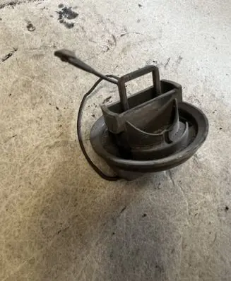 Renault Master II Fuel tank filler cap 7700812369
