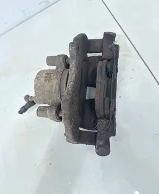 Ford Focus C-MAX Front brake caliper