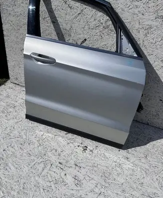 Ford S-MAX Rear door