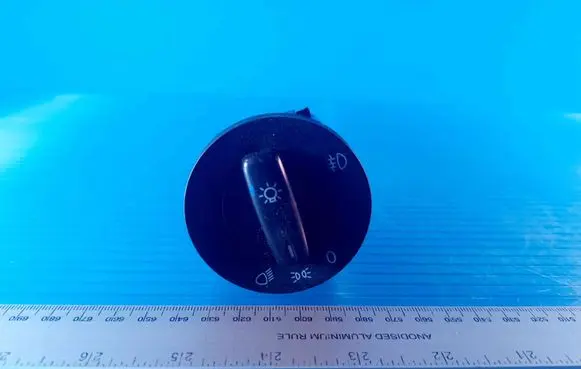 Volkswagen Golf IV Light switch 1K0941431P