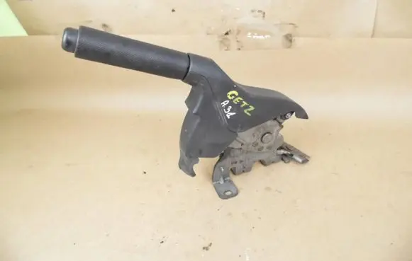 Hyundai Getz Handbrake/parking brake lever assembly