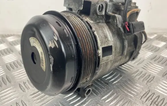 Mercedes-Benz GLK (X204) Air conditioning (A/C) compressor (pump) A0008302300