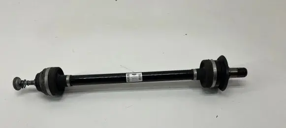 BMW 8 G15 Rear driveshaft 8689577