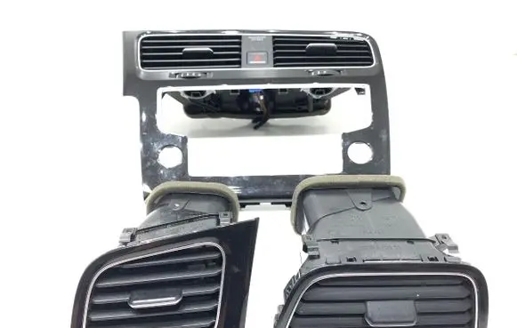 Volkswagen Golf VII Dashboard side air vent grill/cover trim 5G1819248B