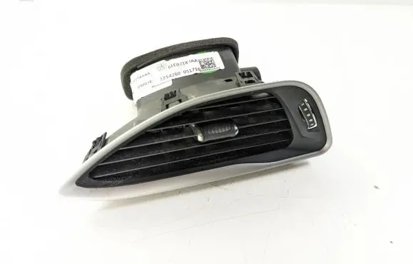 Chrysler Pacifica Dashboard side air vent grill/cover trim 6EC021X9AA 3354260 051716