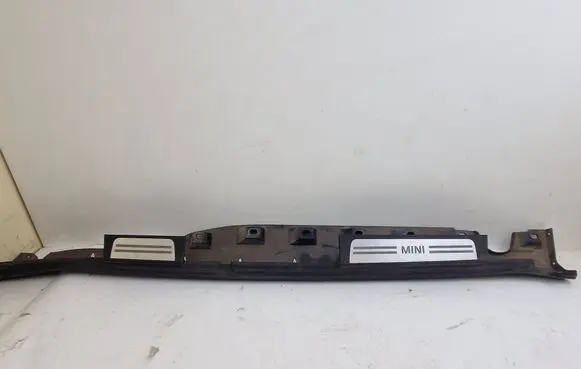 Mini Cooper Countryman R60 Sill 9801888