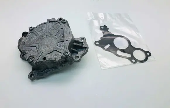 Volkswagen Beetle A5 Vacuum pump 03L145100F