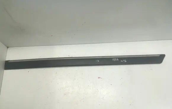 Peugeot 406 Rear door trim (molding) 9624432477