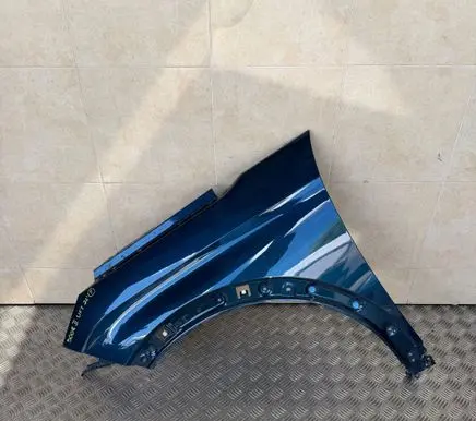 Peugeot 5008 II Fender