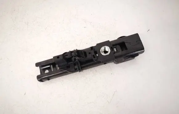 Skoda Octavia Mk3 (5E) Seat belt adjustment rail 8V0857819A 63807011001