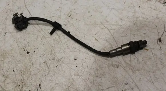 Mercedes-Benz A W176 Lambda probe sensor A0075426318