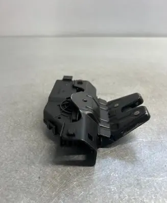 BMW 3 E46 Trunk lock loop 196401