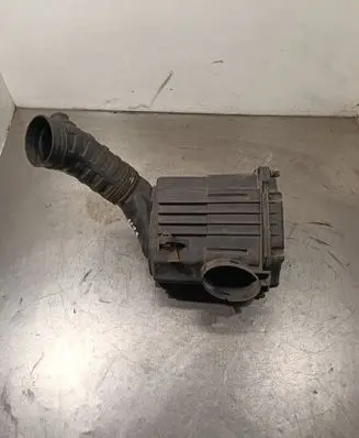 Alfa Romeo 159 Air filter box A947 51785518