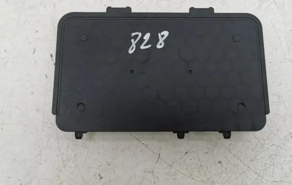 Volkswagen Golf VIII Wireless charging module 5NA980611A