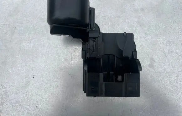 Mercedes-Benz S W220 Cup holder A2206800014 DCW220ZB WA1982